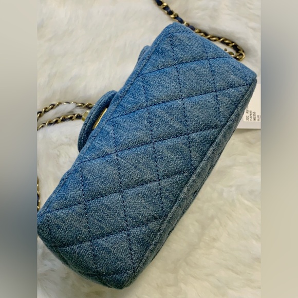 ❌SOLD❌NEW Chanel Pearl Crush Mini Square Denim Flap Bag w/Antique Gold Hardware - Picture 7 of 16